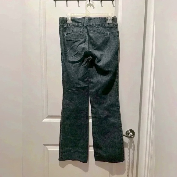 Old Navy Boot Cut Low Rise Denim Jeans Size 2 - Picture 3 of 13
